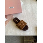 2025年10月22日入荷新作Miumiu女性用35-41靴人気商品★/誕生日プレゼント/高品質/SL工場