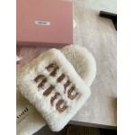 2025年10月22日入荷新作Miumiu女性用35-41靴人気商品★/誕生日プレゼント/高品質/SL工場