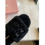 2025年10月22日入荷新作Miumiu女性用35-41靴人気商品★/誕生日プレゼント/高品質/SL工場