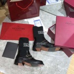 2025年10月22日入荷新作VALENTINO女性用35-41靴人気商品★/誕生日プレゼント/高品質/SL工場