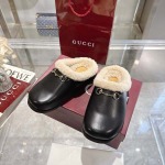 2025年10月22日入荷新作GUCCI女性用35-42靴人気商品★/誕生日プレゼント/高品質/SL工場