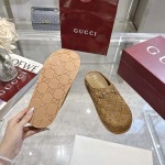 2025年10月22日入荷新作GUCCI女性用35-42靴人気商品★/誕生日プレゼント/高品質/SL工場
