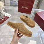 2025年10月22日入荷新作GUCCI女性用35-42靴人気商品★/誕生日プレゼント/高品質/SL工場