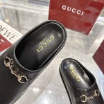 2025年10月22日入荷新作GUCCI女性用35-42靴人気商品★/誕生日プレゼント/高品質/SL工場