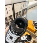 2025年10月22日入荷新作Louis Vuitton男女兼用35-46靴人気商品★/誕生日プレゼント/高品質/SL工場