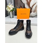 2025年10月22日入荷新作Louis Vuitton女性用35-42靴人気商品★/誕生日プレゼント/高品質/SL工場