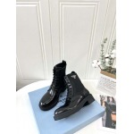 2025年10月22日入荷新作Prada女性用35-41靴人気商品★/誕生日プレゼント/高品質/SL工場
