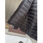 2025年10月22日秋冬入荷新作Prada ダウンジャケット高品質 人気商品/DD工場