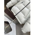 2025年10月22日秋冬入荷新作MONCLERダウンジャケット高品質 人気商品/DD工場