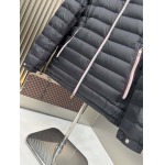 2025年10月22日秋冬入荷新作MONCLERダウンジャケット高品質 人気商品/DD工場