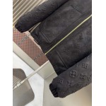 2025年10月22日秋冬入荷新作Louis Vuittonダウンジャケット高品質 人気商品/DD工場