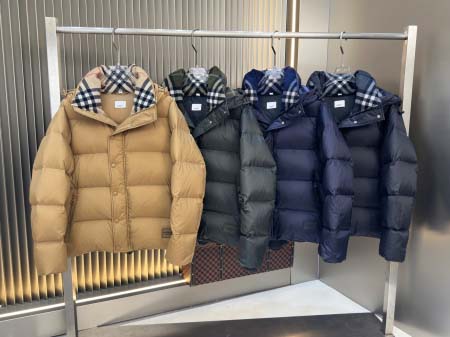 2025年10月22日秋冬入荷新作Burberryダウンジャ...