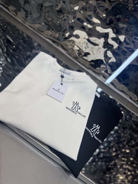 2025年10月26日入荷秋冬新作Moncler同じデザイン...