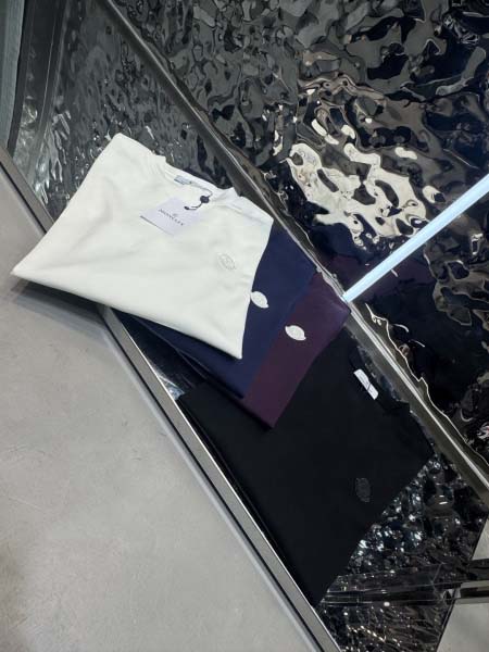 2025年10月26日入荷秋冬新作Moncler同じデザイン...