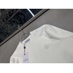 2025年10月26日入荷秋冬新作Moncler同じデザインで長袖や半袖も作れます高級品/MP工場