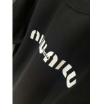 2025年10月26日入荷秋冬新作MIUMIU半袖Tシャツ高級品/MP工場