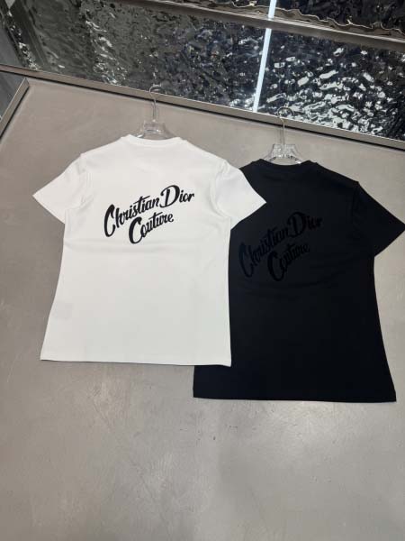 2025年10月26日入荷秋冬新作Dior半袖Tシャツ高級品...
