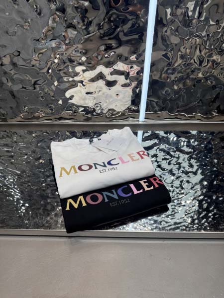 2025年10月26日入荷秋冬新作Moncler長袖 Tシャ...