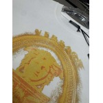 2025年10月26日入荷秋冬新作Versace半袖Tシャツ高級品/MP工場