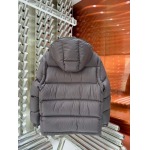 2025年10月27日秋冬新作Moncler ダウンジャケット高品質超厳選★入手困難/P5工場
