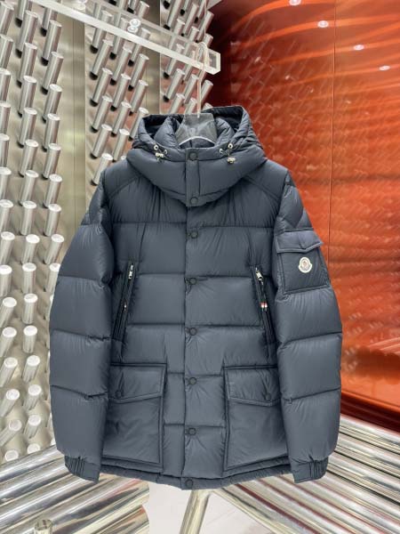 2025年10月27日秋冬新作Moncler ダウンジャケッ...