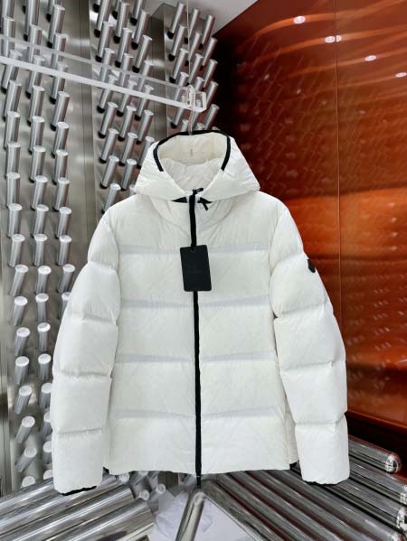 2025年10月27日秋冬新作Moncler ダウンジャケッ...