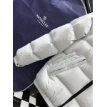 2025年10月27日秋冬新作Moncler ダウンジャケット高品質超厳選★入手困難/P5工場