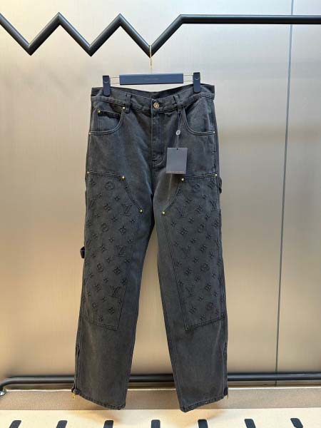 2025年10月28日秋冬新作Louis Vuittonジー...