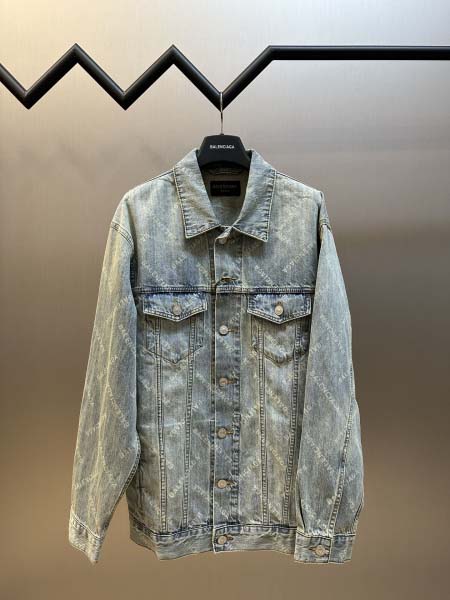 2025年10月28日秋冬新作Balenciagaジャケット...