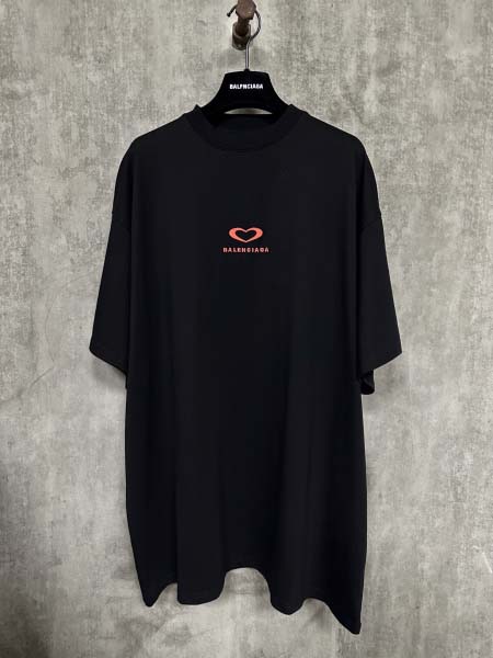 2025年10月28日秋冬新作Balenciaga半袖 tシ...