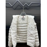 2025年10月28日秋冬新作Monclerダウンジャケット高品質人気商品/LDF工場