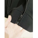 2025年10月30日秋冬新作Pradaジャケット高品質人気商品/LDF工場