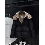 2025年10月30日秋冬新作Moncler 女性ダウンジャケット高品質人気商品/LDF工場