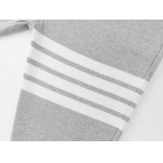 2025年10月30日秋冬新作Thom Browneズボン高品質人気商品/LDF工場