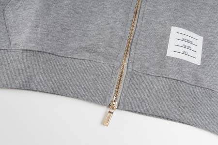 2025年11月3日秋冬新作Thom Browneパーカー高品質人気商品/LDF工場