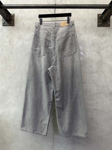 2025年11月4日秋冬新作Balenciagaジーパン超厳選★入手困難高品質人気商品/LDF工場