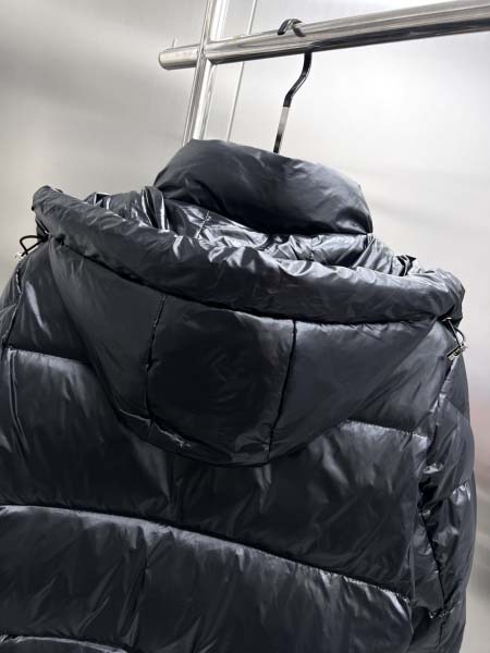 2025年11月12日秋冬新作Monclerダウンジャケット人気商品/LDF工場