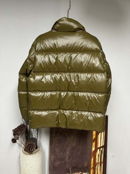 2025年11月14日秋冬新作Monclerダウンジャケット高品質人気商品/QIU工場