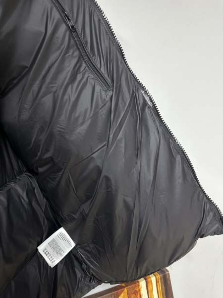 2025年11月14日秋冬新作Monclerダウンジャケット高品質人気商品/QIU工場