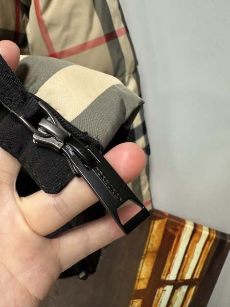 2025年11月14日秋冬新作Burberryダウンジャケット高品質人気商品/QIU工場