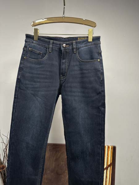 2025年11月14日秋冬新作Burberryジーパン高品質人気商品/QIU工場