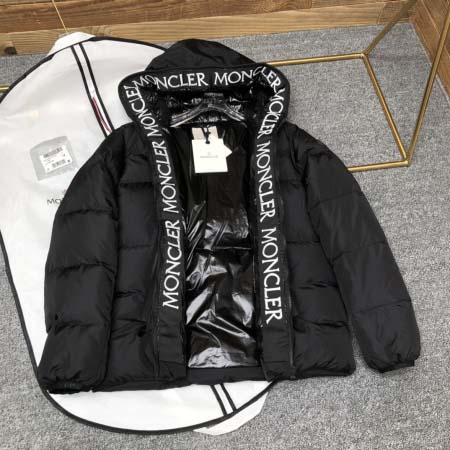 2025年11月14日秋冬新作Monclerダウンジャケット高品質人気商品/QIU工場