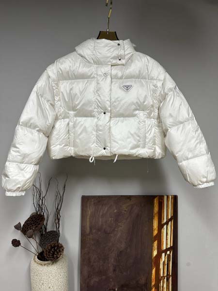 2025年11月17日秋冬新作Pradaダウンジャケット高品質人気商品女性用/QIU工場