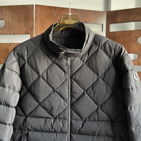 2025年11月17日秋冬新作Monclerダウンジャケット高品質人気商品/QIU工場