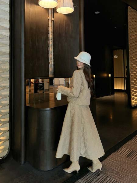 2025年11月18日入荷秋冬新作Dior 上下ファッション/誕生日プレゼント/贈り物 can工場