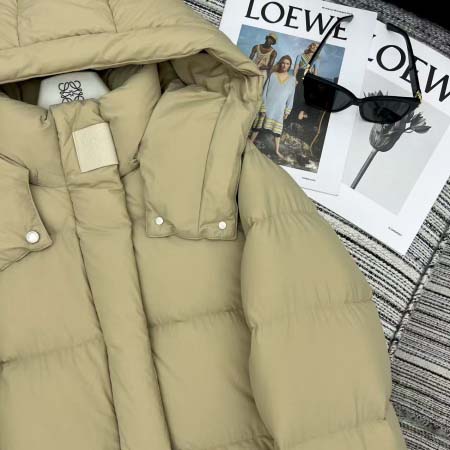 2025年11月18日入荷秋冬新作Loeweダウンジャケットファッション/誕生日プレゼント/贈り物 can工場