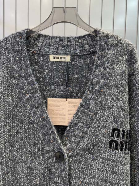 2025年11月18日入荷秋冬新作miumiu ファッション/誕生日プレゼント/贈り物 can工場