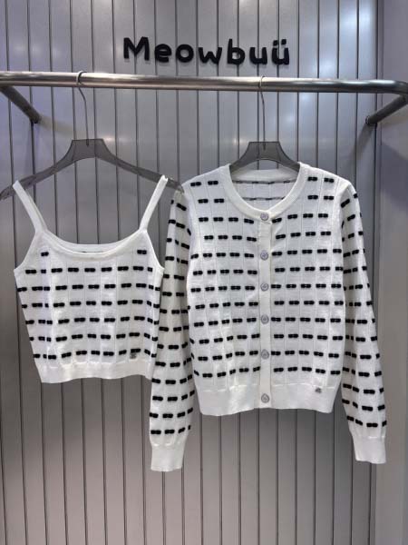 2025年11月18日入荷秋冬新作Chanel ニット/セーターファッション/誕生日プレゼント/贈り物 can工場