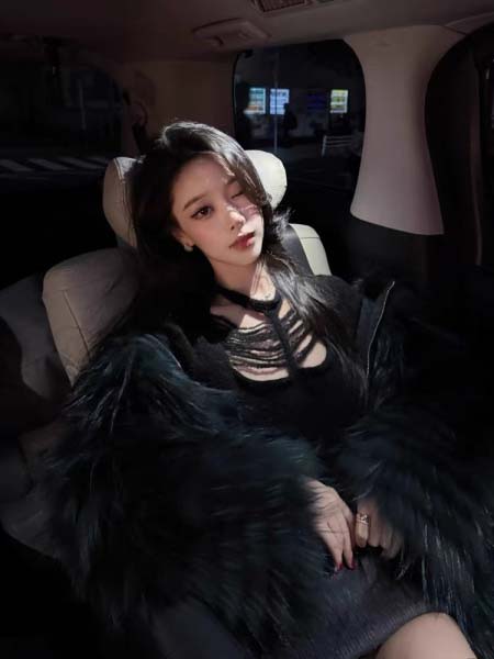 2025年11月18日入荷秋冬新作miumiu ニット ファッション/誕生日プレゼント/贈り物 can工場