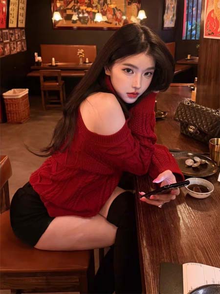 2025年11月18日入荷秋冬新作YSL ニット ファッション/誕生日プレゼント/贈り物 can工場